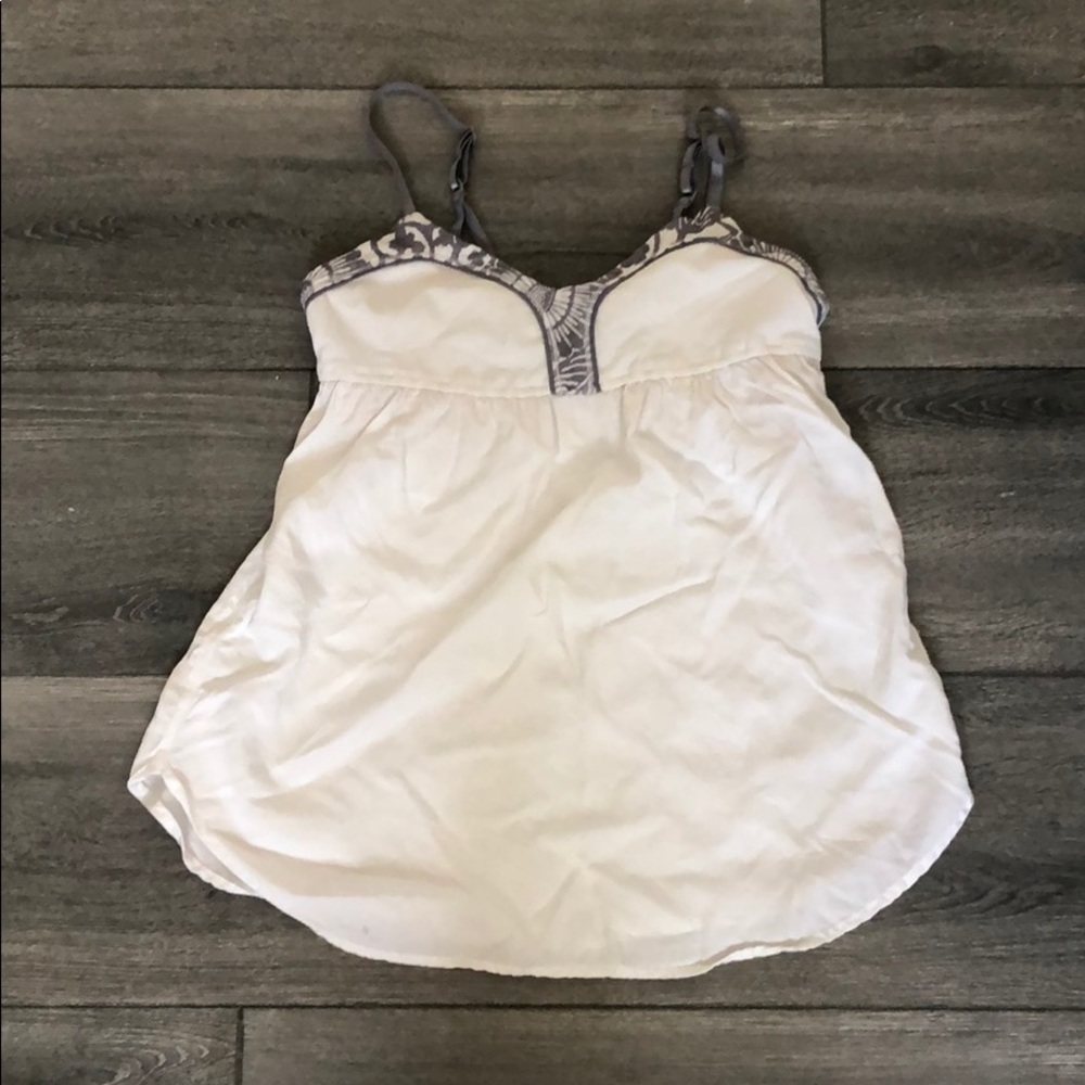 Lululemon top